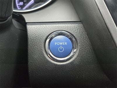 2020 Toyota Camry Hybrid XLE