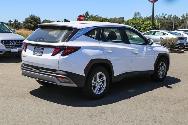 2025 Hyundai TUCSON SE