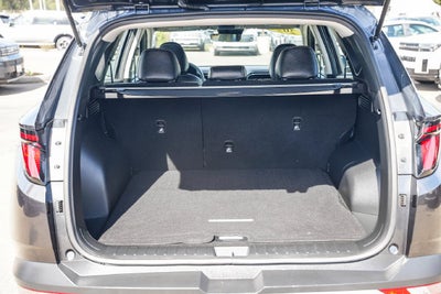 2024 Hyundai TUCSON SE