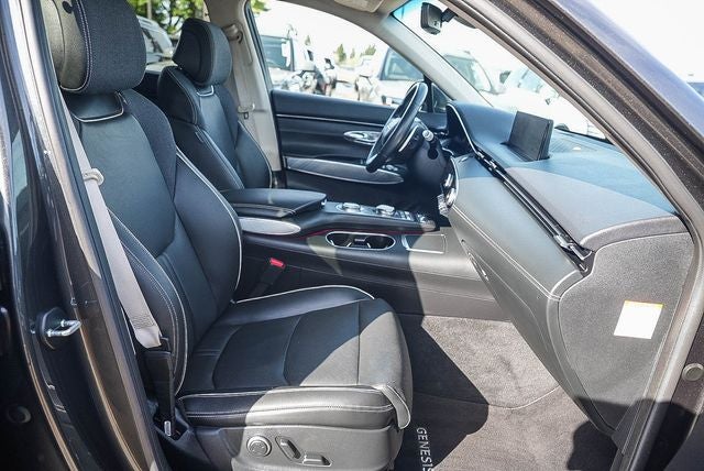 2023 Genesis Electrified GV70 Advanced