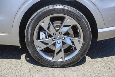 2023 Genesis Electrified GV70 Advanced