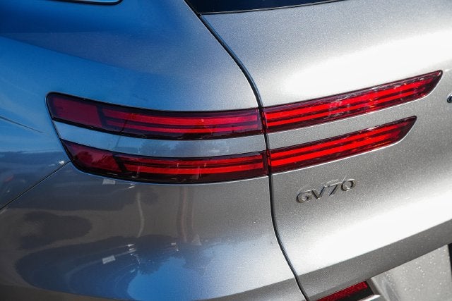 2023 Genesis Electrified GV70 Advanced