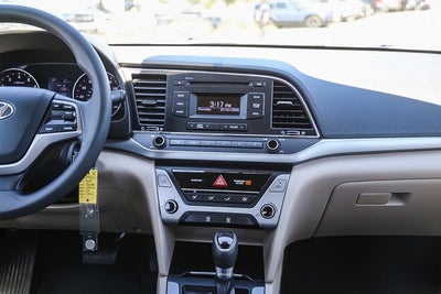 2018 Hyundai ELANTRA SE