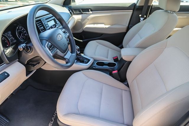 2018 Hyundai ELANTRA SE
