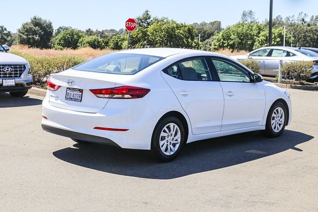 2018 Hyundai ELANTRA SE