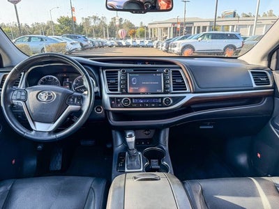 2016 Toyota Highlander Limited Platinum V6