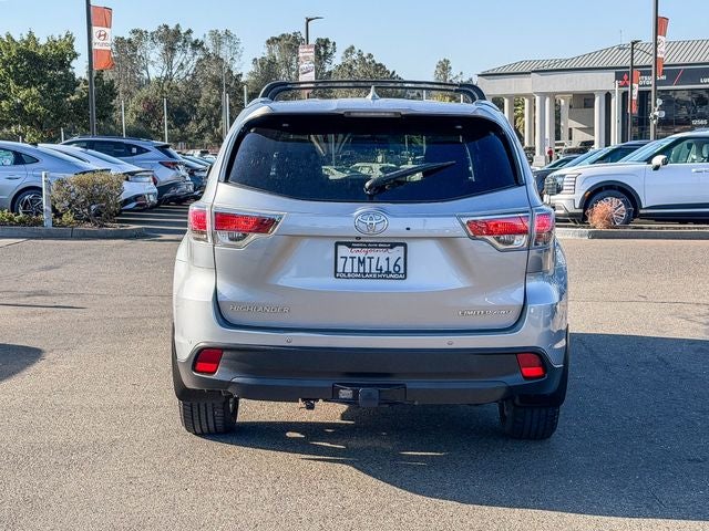 2016 Toyota Highlander Limited Platinum V6