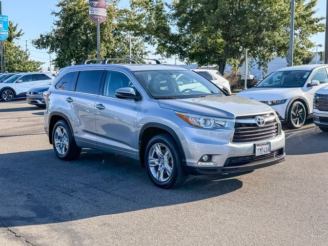 2016 Toyota Highlander Limited Platinum V6