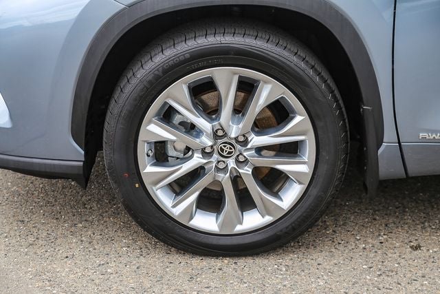 2023 Toyota Highlander Hybrid Limited