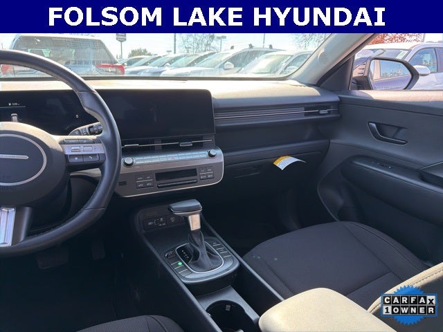 2025 Hyundai KONA SEL