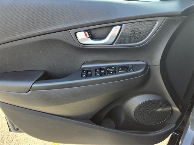 2023 Hyundai KONA ELECTRIC SE