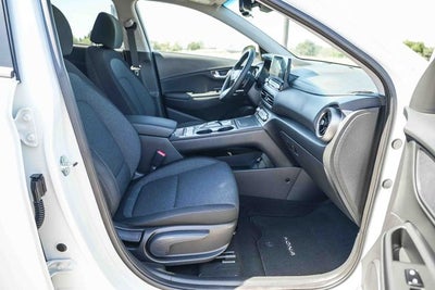 2023 Hyundai KONA ELECTRIC SEL