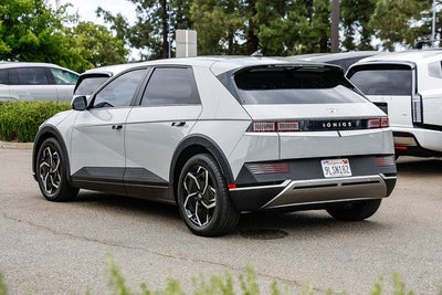 2024 Hyundai IONIQ 5 SE