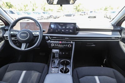 2025 Hyundai SONATA SE