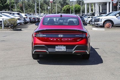 2025 Hyundai SONATA SE