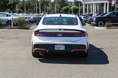 2025 Hyundai SONATA HYBRID SEL