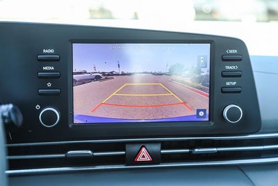 2023 Hyundai ELANTRA SE