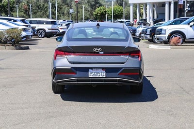 2025 Hyundai ELANTRA SEL Convenience