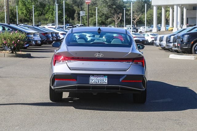 2025 Hyundai ELANTRA SEL Convenience