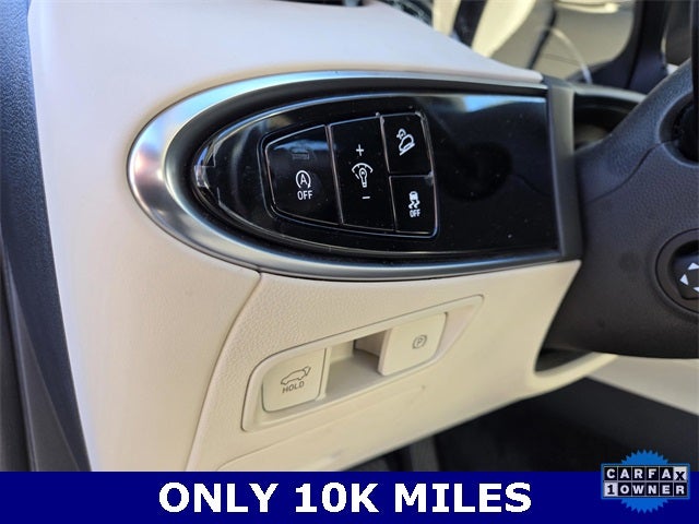 2023 Genesis GV70 2.5T Select