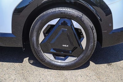 2024 Kia EV9 Land