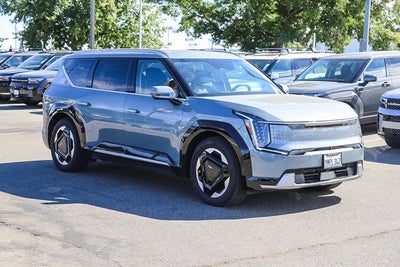 2024 Kia EV9 Land
