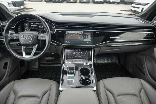 2022 Audi Q7 45 Premium Plus quattro
