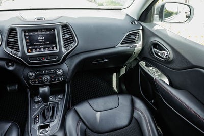 2021 Jeep Cherokee Trailhawk