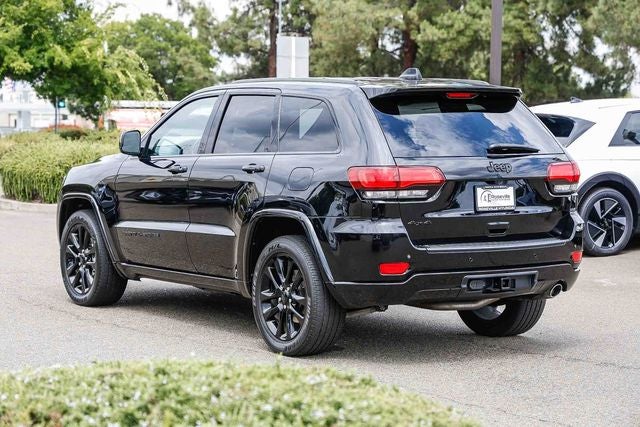 2020 Jeep Grand Cherokee Altitude