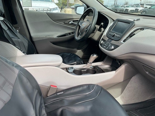 2017 Chevrolet Malibu LS 1LS