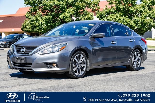 2016 Nissan Altima 2.5 SR's photo