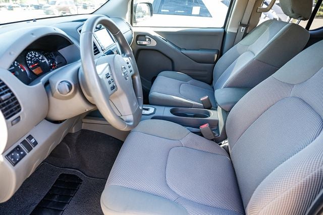 2020 Nissan Frontier SV