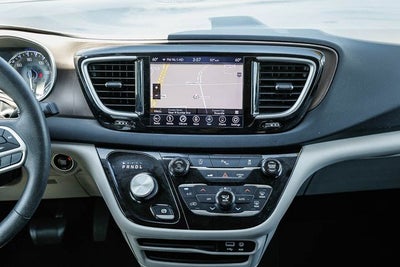 2018 Chrysler Pacifica Touring Plus