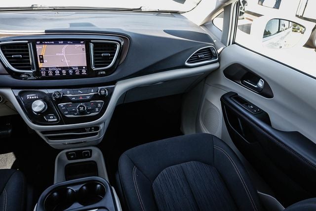 2018 Chrysler Pacifica Touring Plus