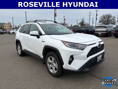 2020 Toyota RAV4 Hybrid XLE