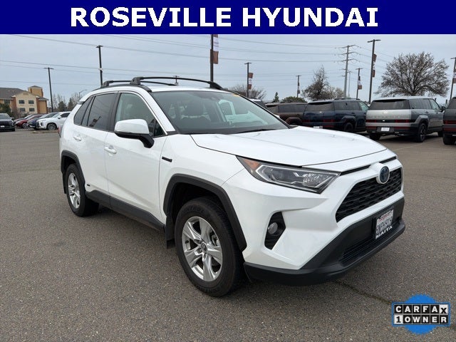 2020 Toyota RAV4 Hybrid XLE