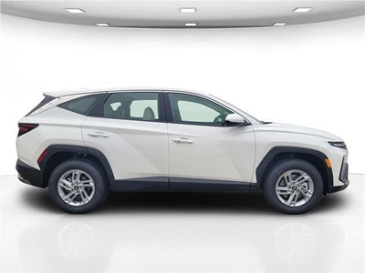 2026 Hyundai TUCSON SE AWD