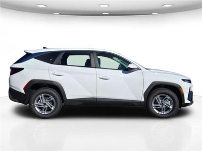 2026 Hyundai TUCSON SE AWD