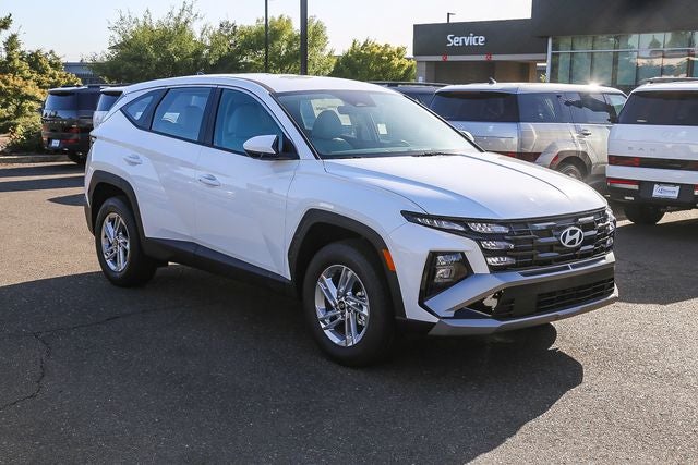 2026 Hyundai TUCSON SE AWD