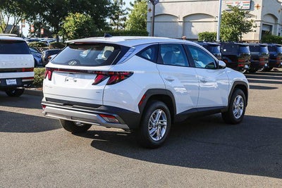 2026 Hyundai TUCSON SE AWD