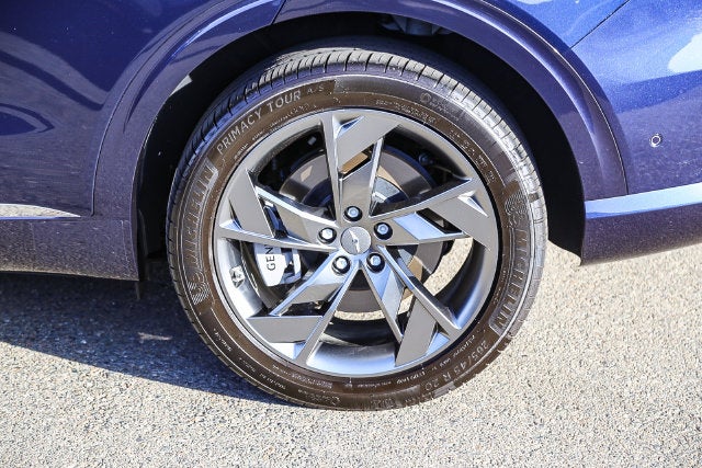 2024 Genesis Electrified GV70 Advanced