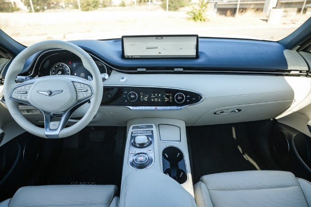 2025 Genesis Electrified GV70 Advanced