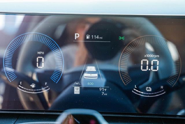2027 Hyundai SANTA FE HYBRID SEL
