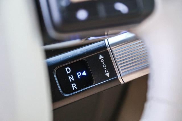 2027 Hyundai SANTA FE HYBRID Limited