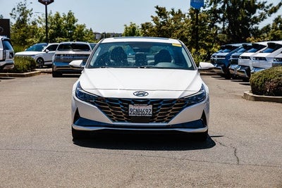 2023 Hyundai ELANTRA Limited