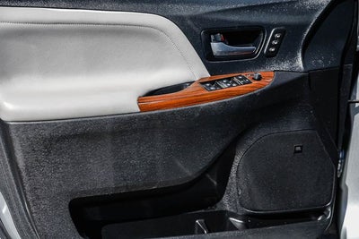2019 Toyota Sienna Limited Premium 7 Passenger
