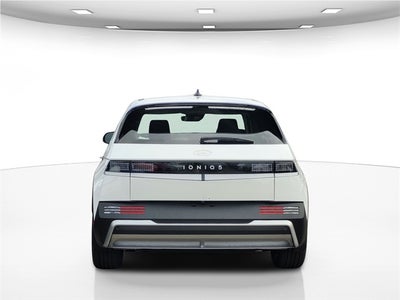 2026 Hyundai IONIQ 5 SE