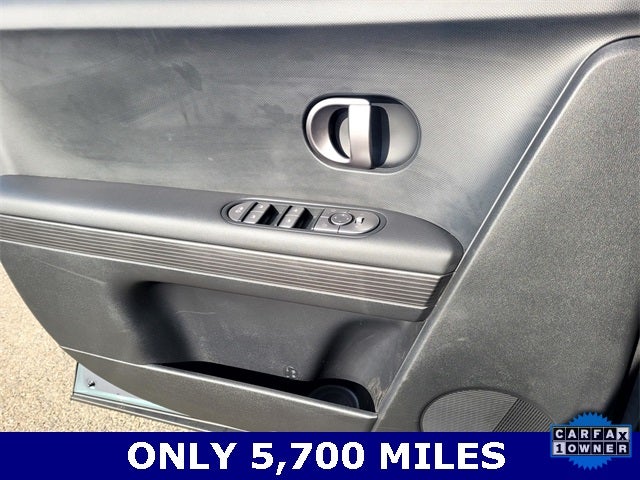 2025 Hyundai IONIQ 5 SE