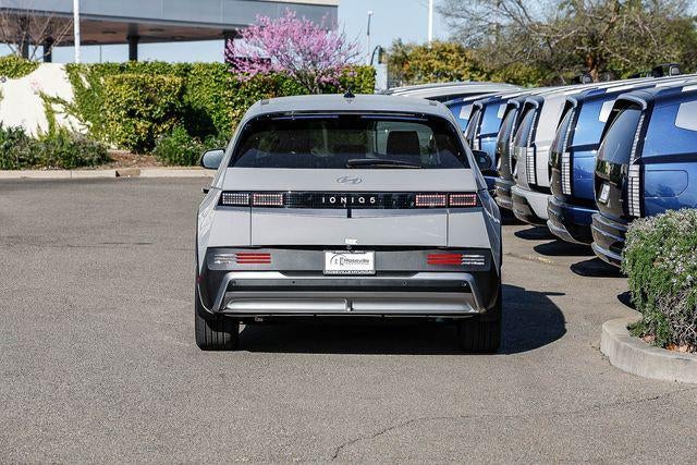 2026 Hyundai IONIQ 5 SE