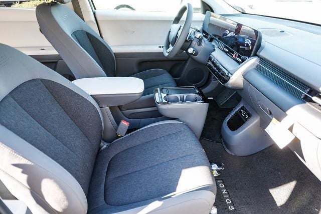 2026 Hyundai IONIQ 5 SE Standard Range
